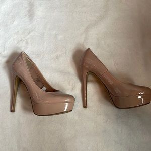 High heel shoes
